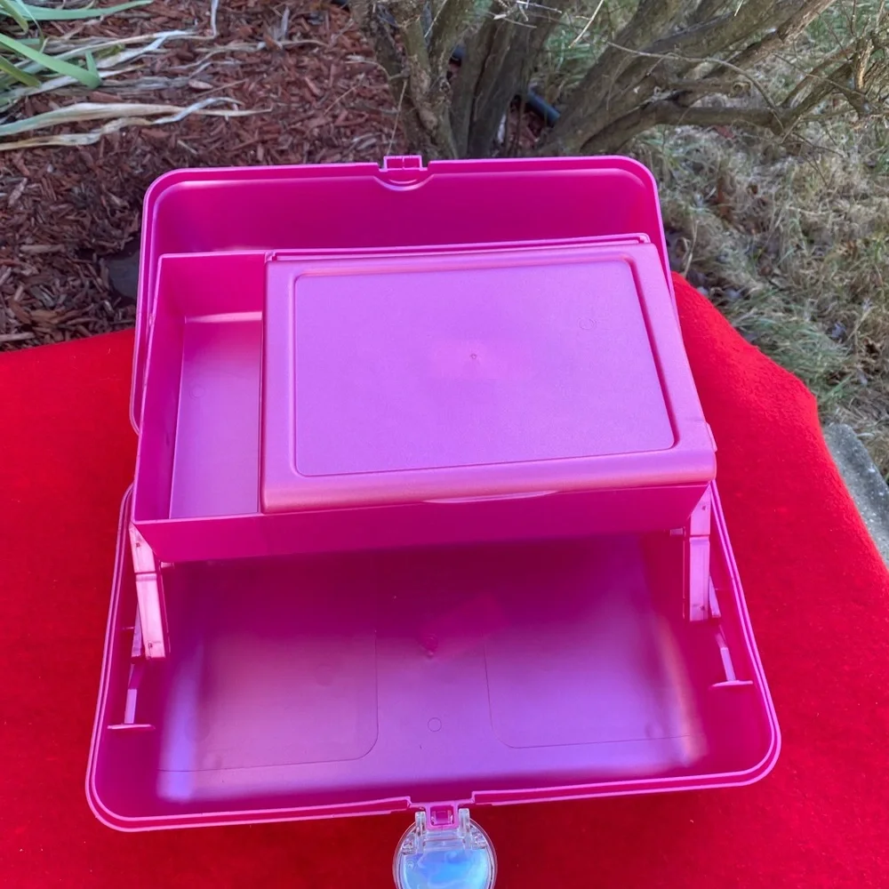 Pink caboodle new with tag